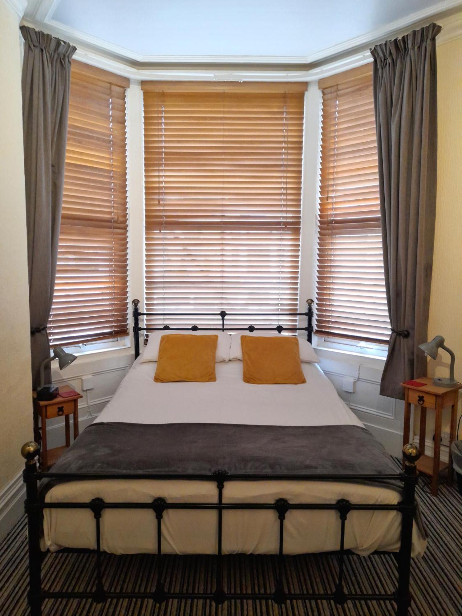 Phoenix Guest House Blackpool Pokoj fotografie